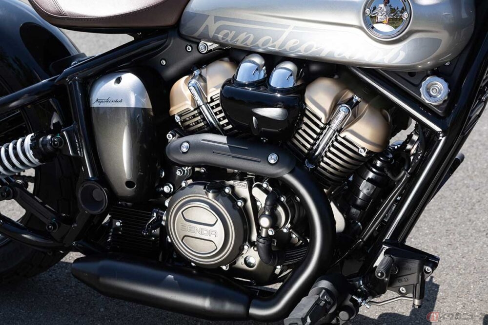 とにかく見た目が抜群にカッコいい！ BENDA「ナポレオン・ボブ250