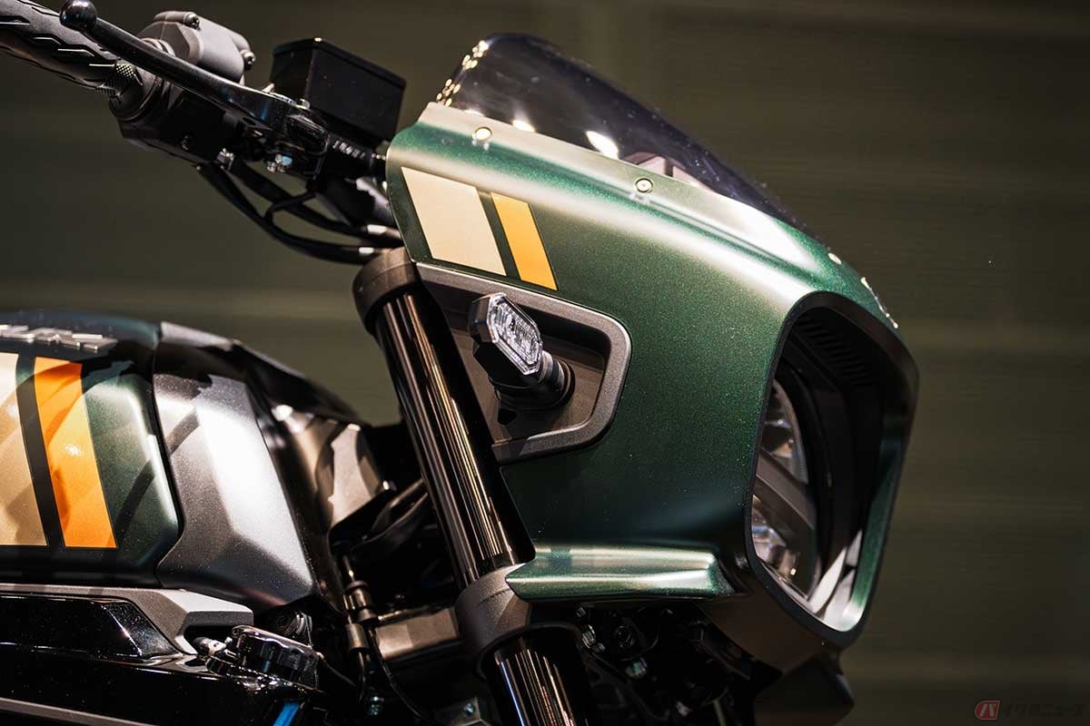 スズキ新型「GSX-8TT」