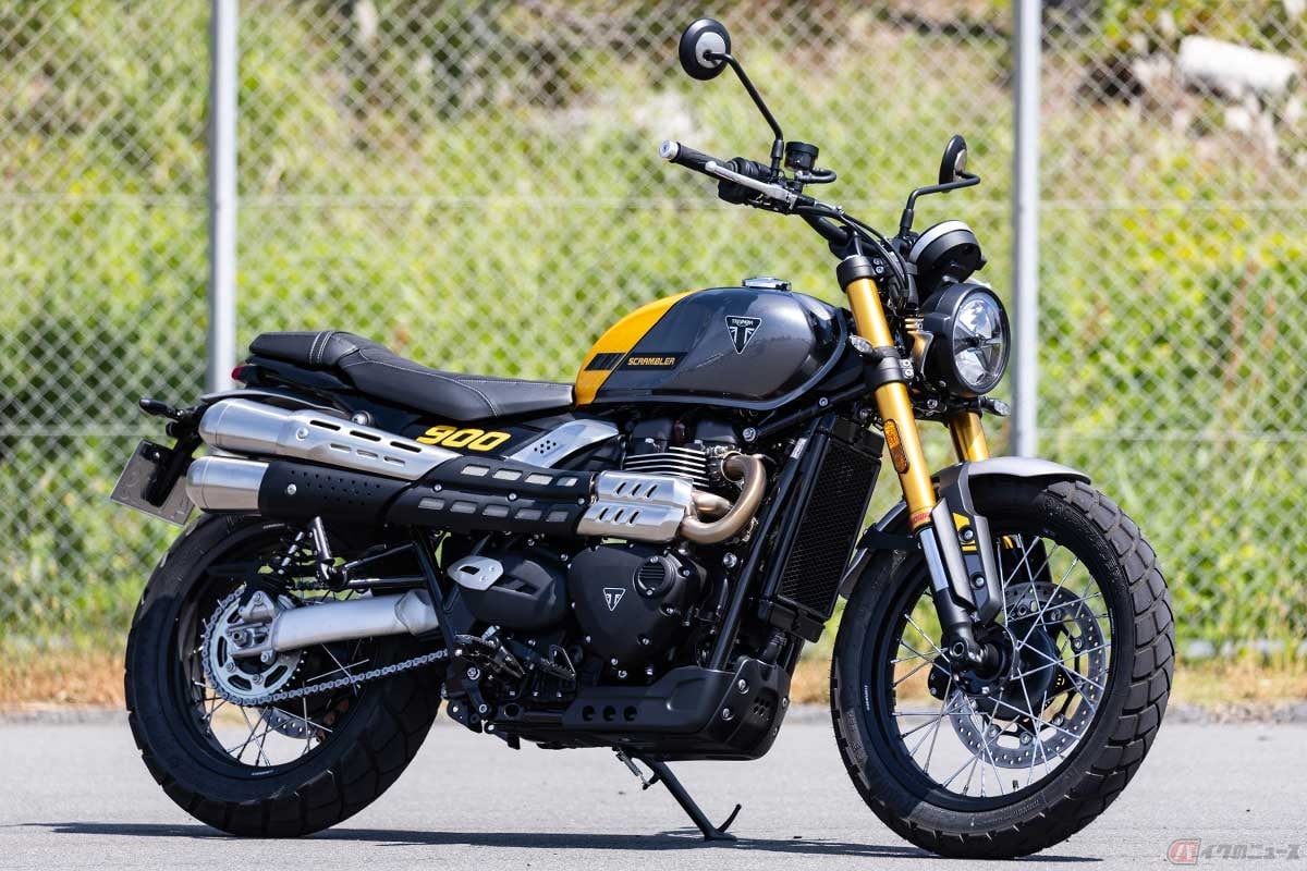 高梨はづきさんが試乗した、トライアンフ「Scrambler 900」（2026年モデル）