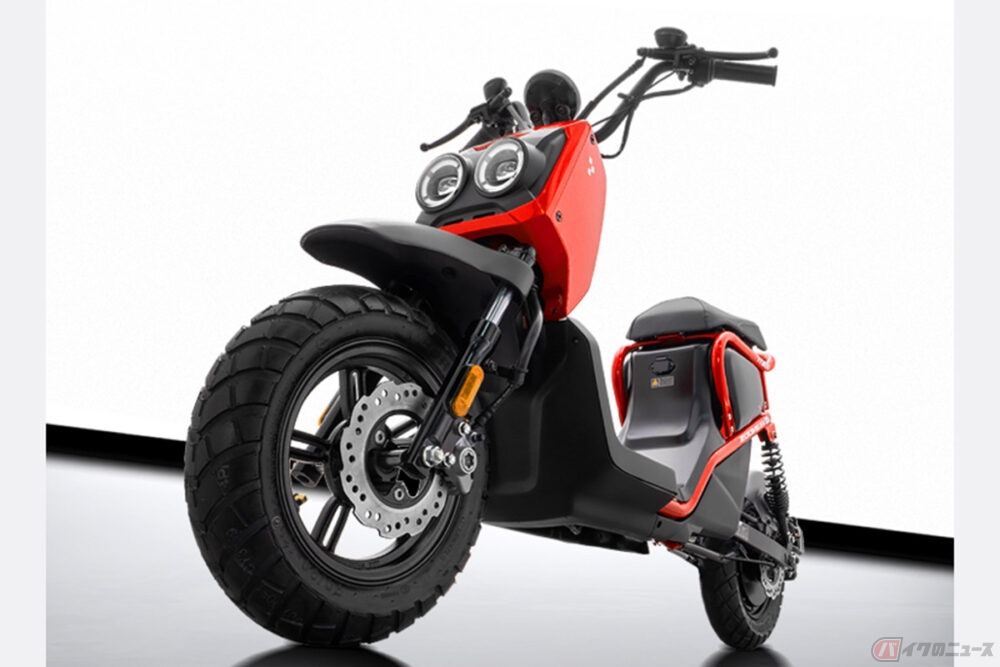 ホンダ「ズーマー」2026年モデル登場！ むき出しのスチールパイプ