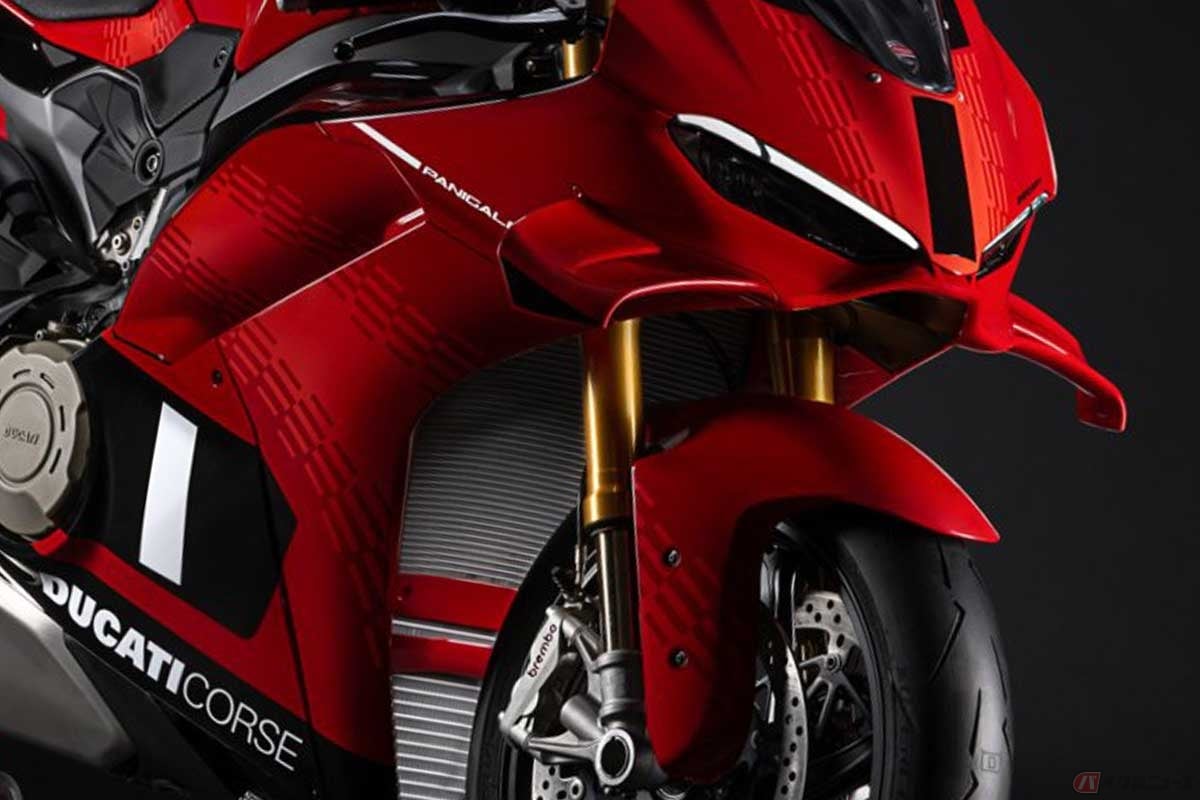 ドゥカティ特別仕様車「Panigale V4 S Corse」