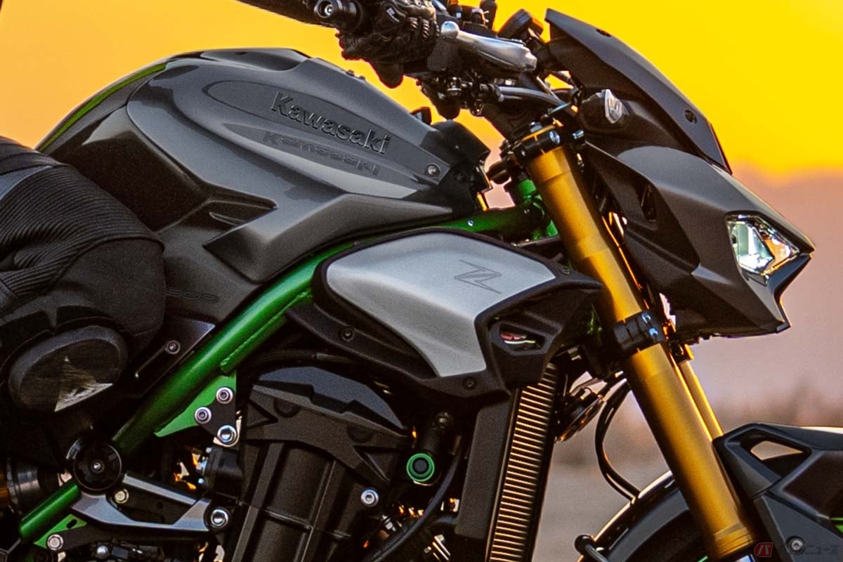 カワサキ「Z900SE」