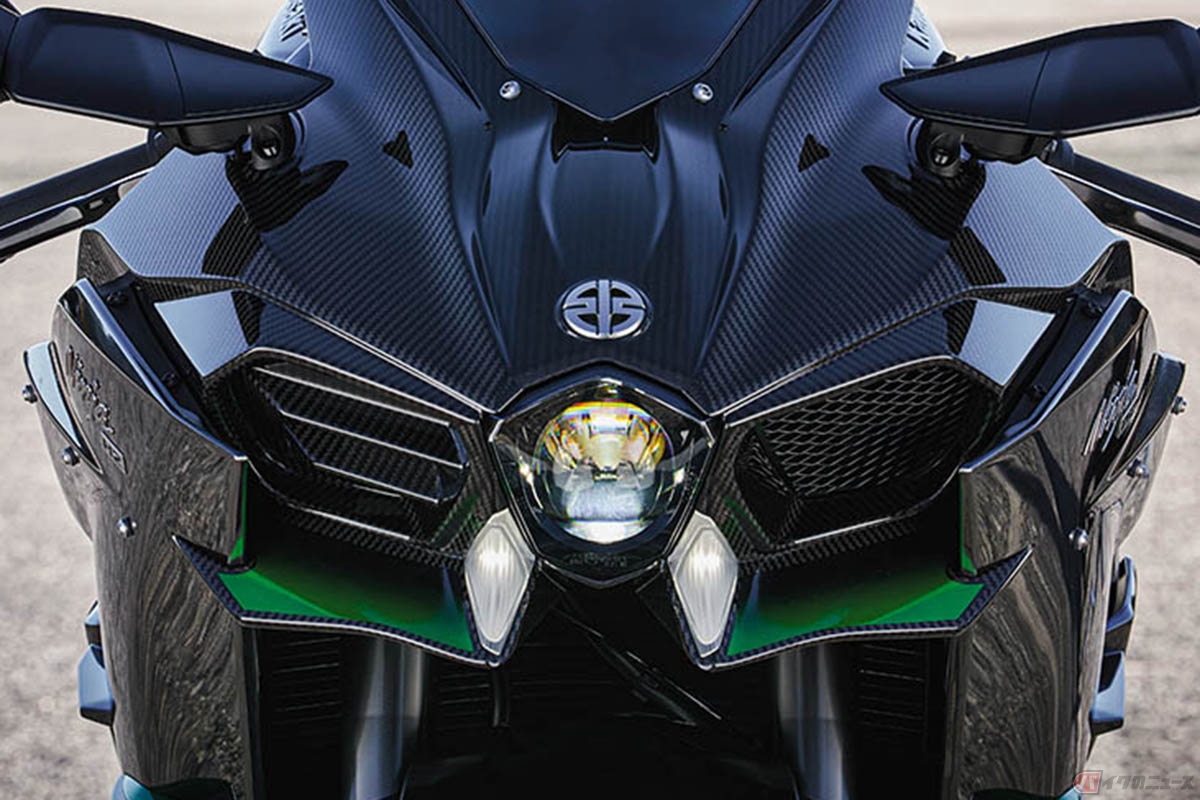 カワサキ「Ninja H2 CARBON」