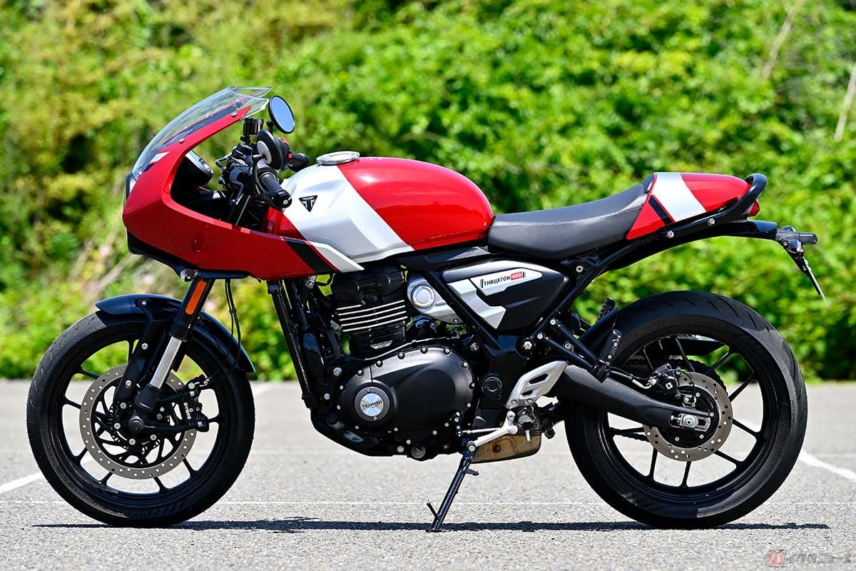 トライアンフ「Thruxton 400」は、カフェレーサーならではの難しさは感じられず、市街地走行やツーリングにも普通に使える守備範囲の広さを備えていた