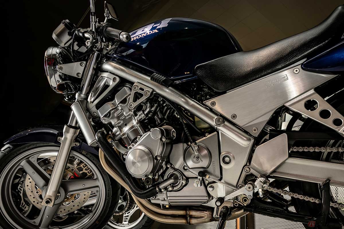1989年に登場したホンダ「CB-1」は、日本のネイキッドロードスポーツの先駆けだった
