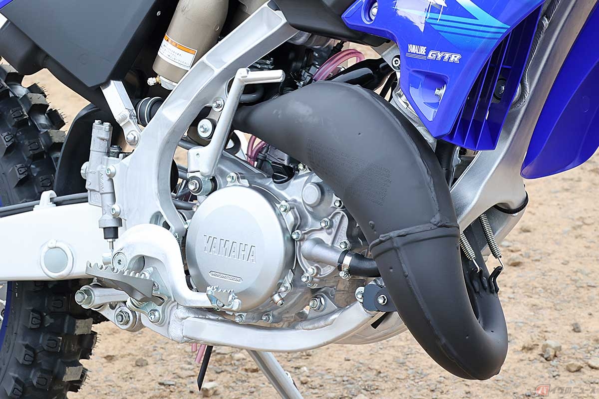 ヤマハ「YZ125X」（2027年型）。排気量124ccの水冷2ストローク単気筒エンジンを搭載。始動はキック式