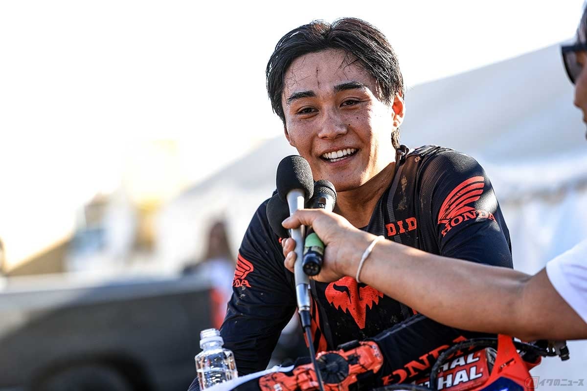 全日本モトクロス選手権第8戦にスポット参戦するため、主戦場であるアメリカから帰国し、圧巻の走りで優勝を獲得した下田丈選手
