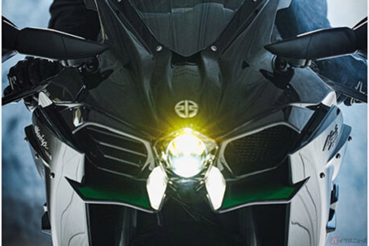 カワサキ「Ninja H2 CARBON」